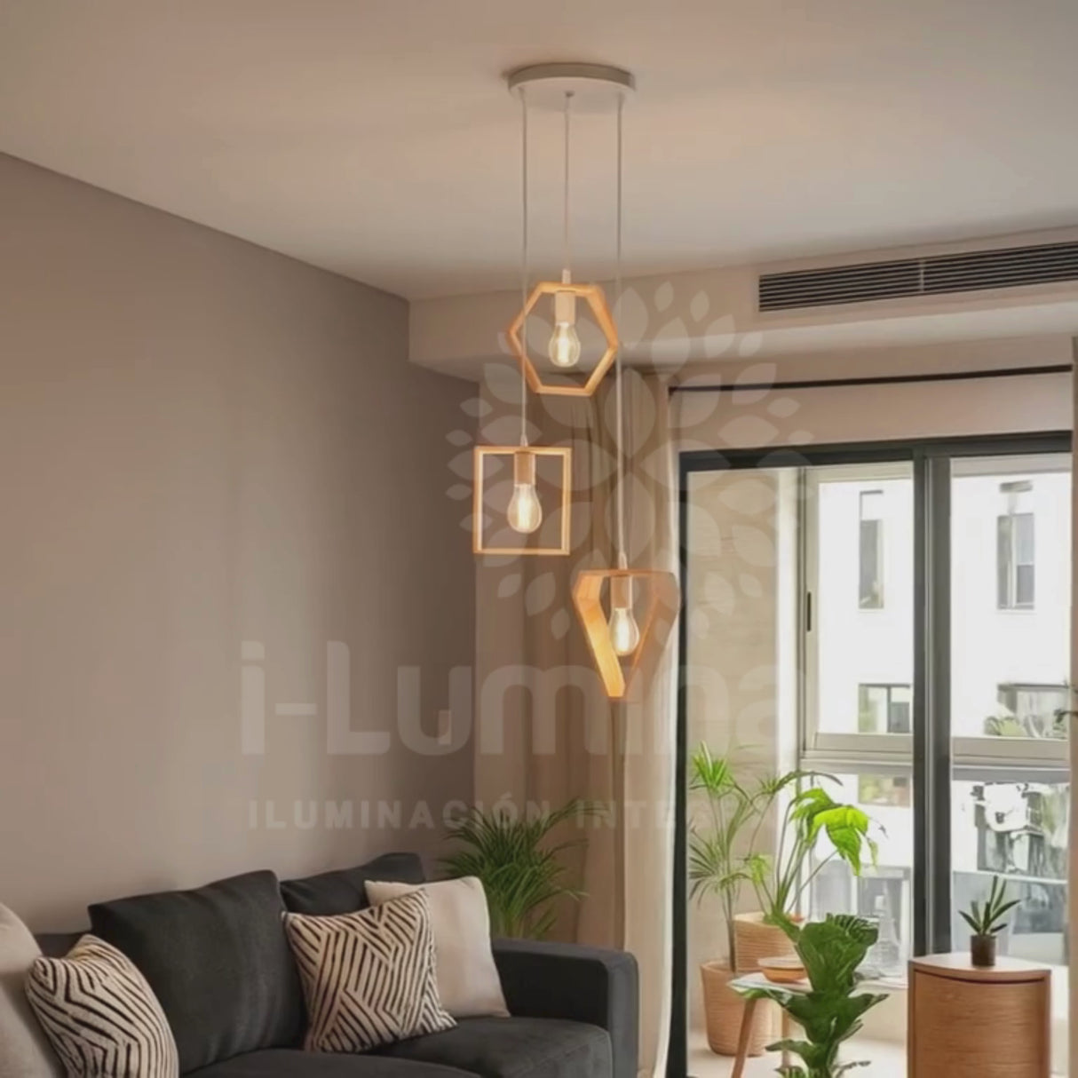 LÁMPARA COLGANTE WOOD CRISTINA NATURAL + FOCO LED TRANSPARENTE G95 4W LUZ CÁLIDA