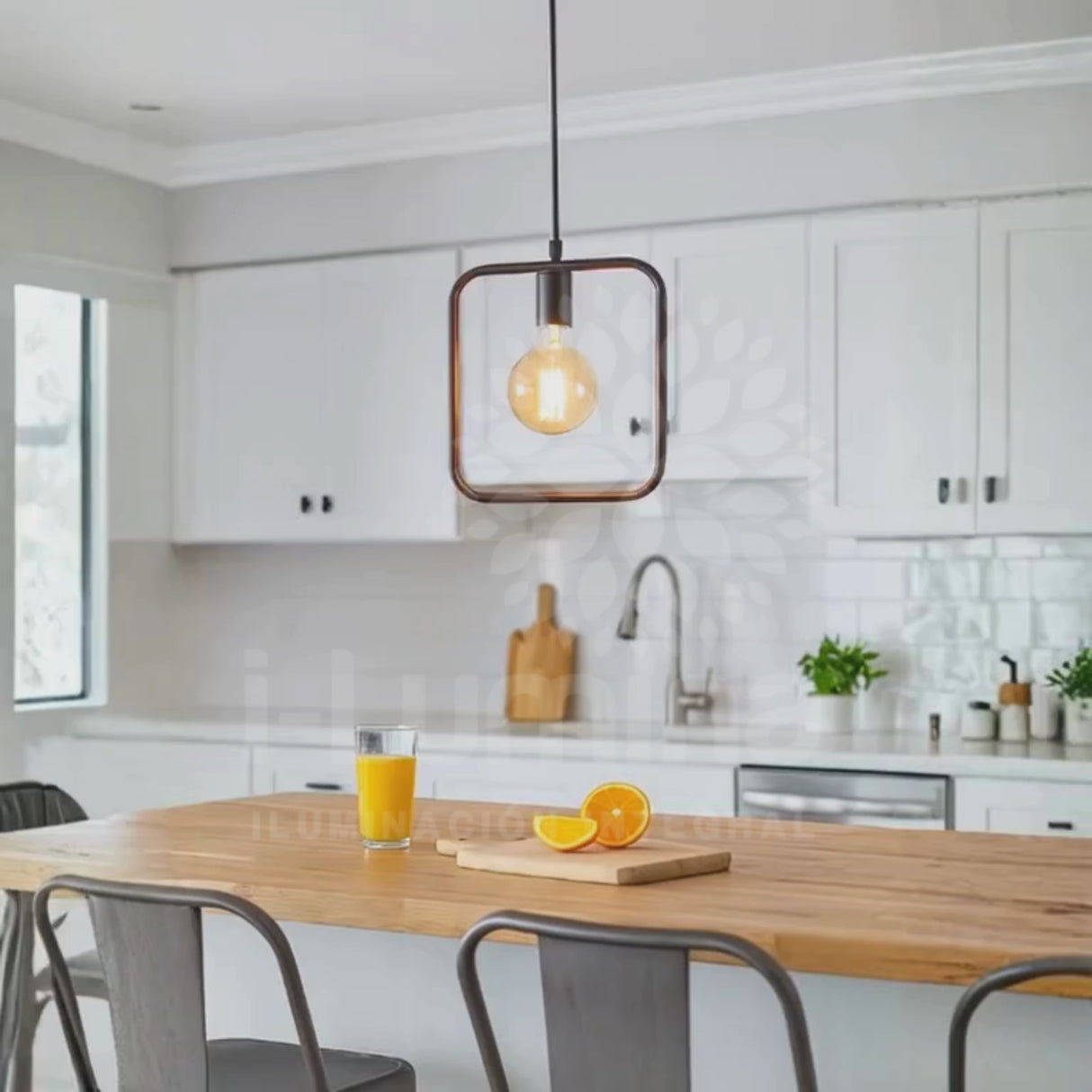 LÁMPARA COLGANTE LORENA BLACK + FOCO LED G95 FILAMENTO TRANSP 4W 2700K LUZ CÁLIDA