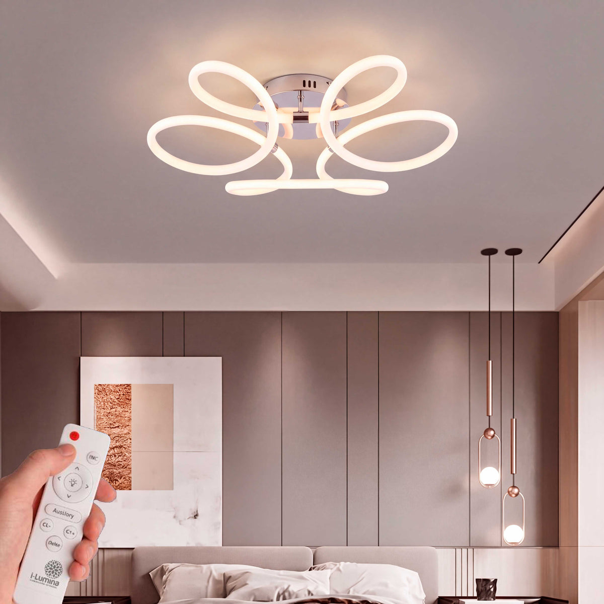 Iluminación cenital sobre habitación moderna para crear ambientes cálidos y agradables.
