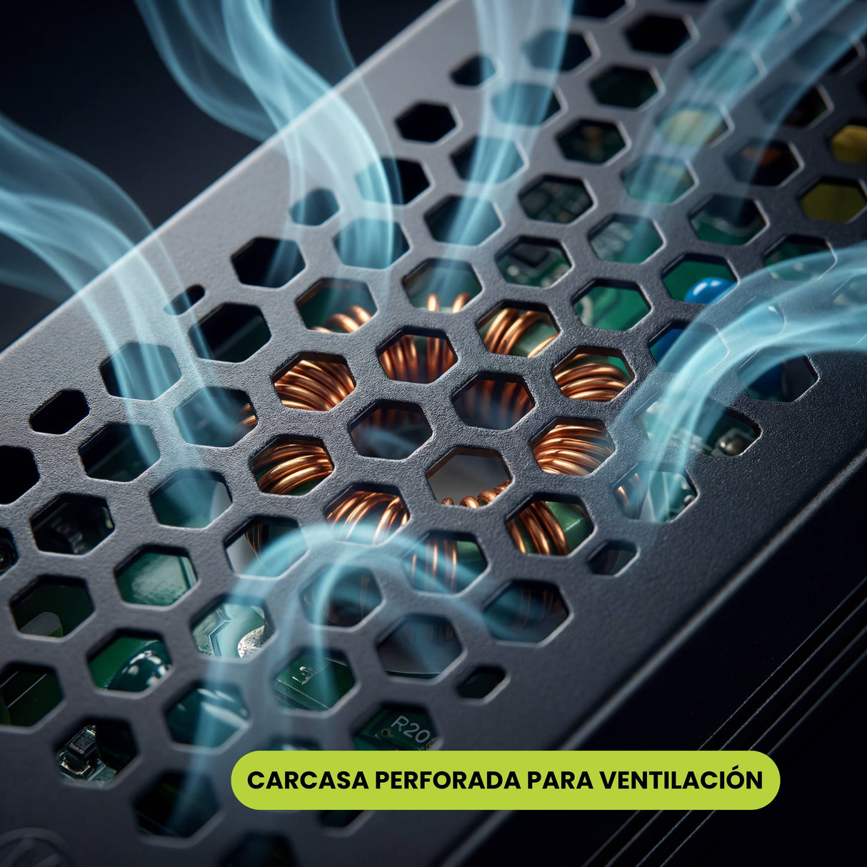 Carcasa perforada de aluminio que optimiza la gestión térmica pasiva para prolongar la vida útil del equipo.