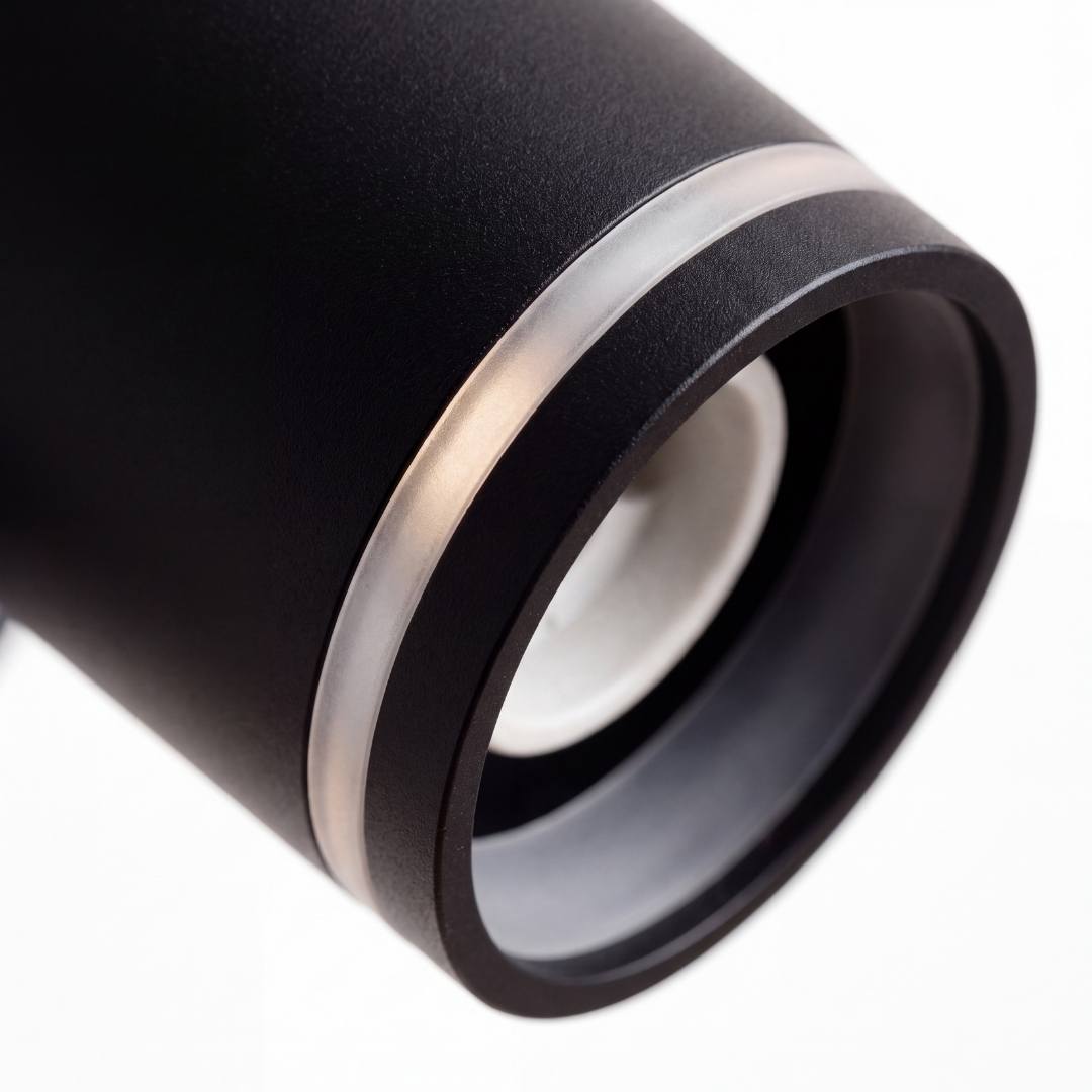 Detalle del anillo difusor esmerilado embutido en el cabezal negro