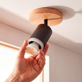 Instalación de dicroico en socket GU10 del spot Frida, dicroico no incluido