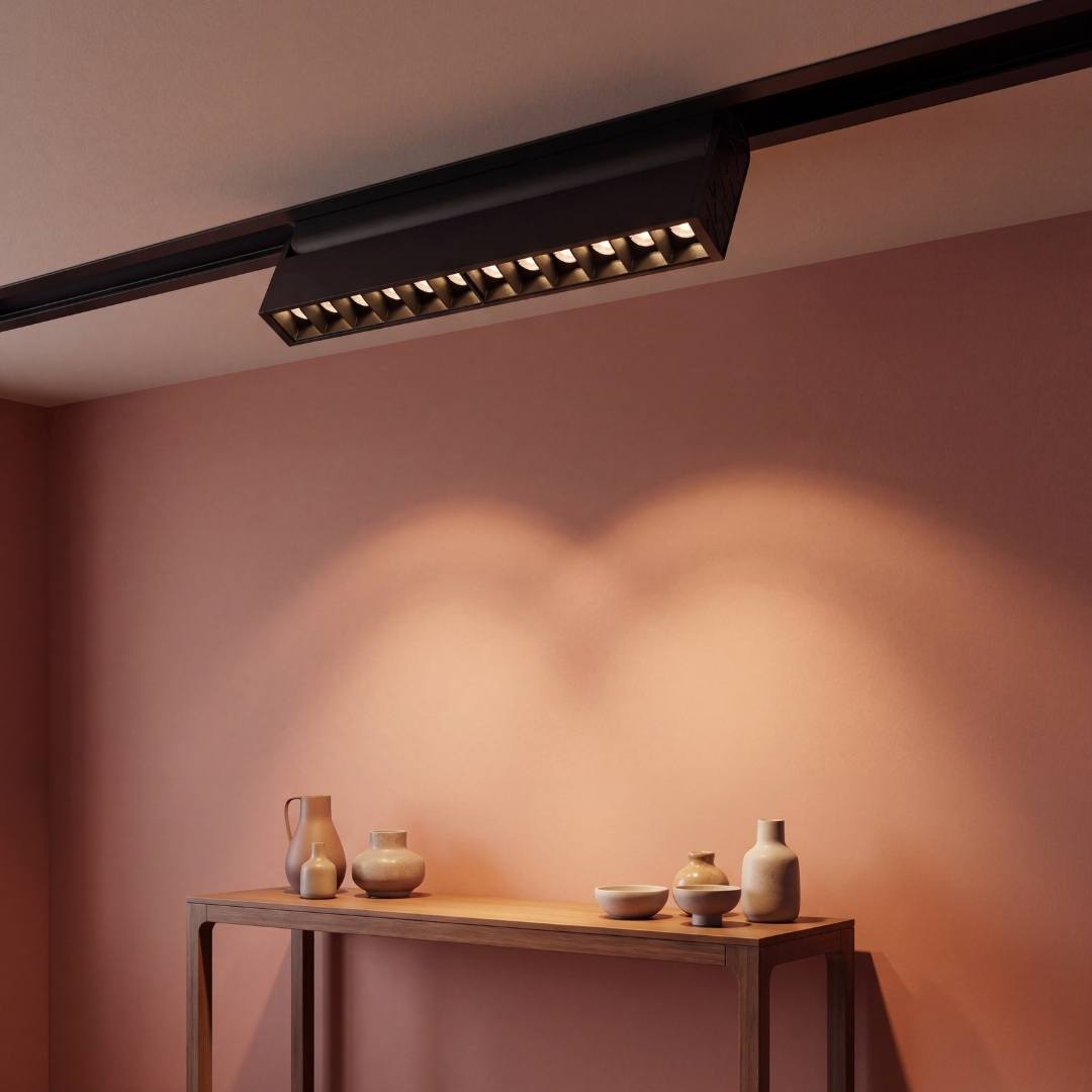 Spot LED magnético 12W con cabezal articulado y 12 celdas antideslumbrantes