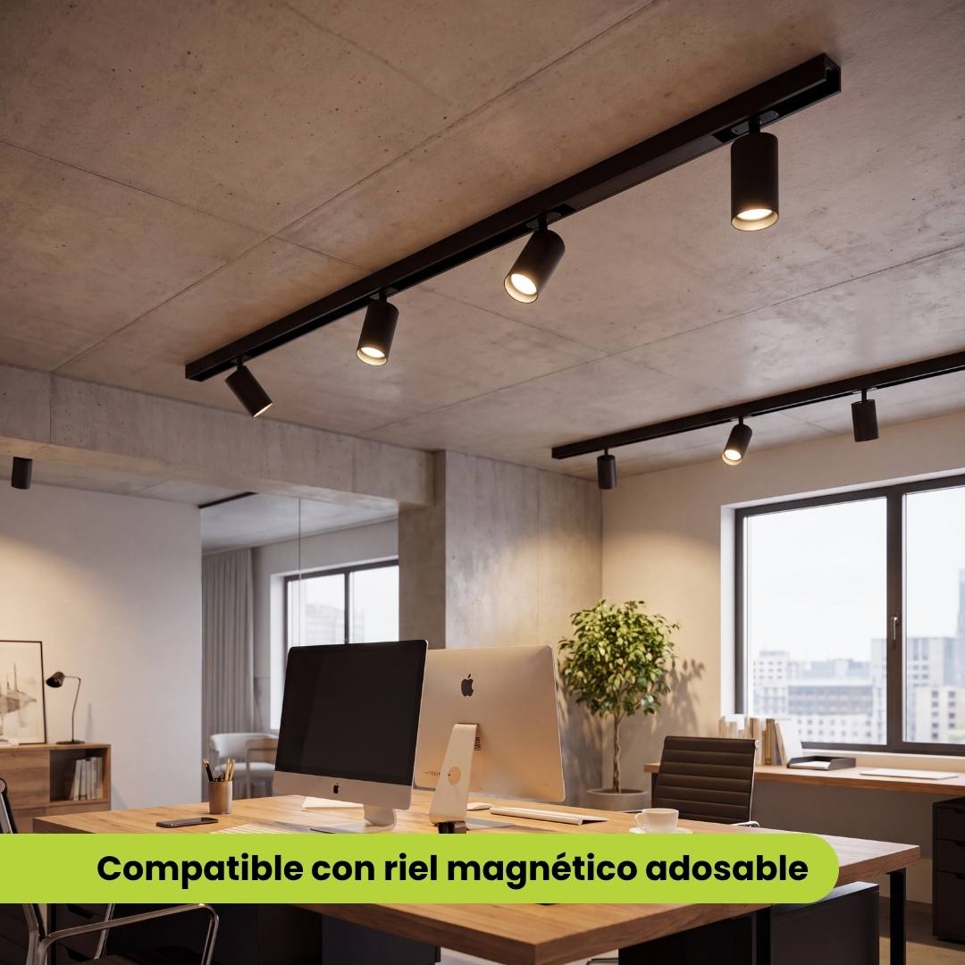 Transformador compatible con riel magnético adosable en techo de oficina moderna