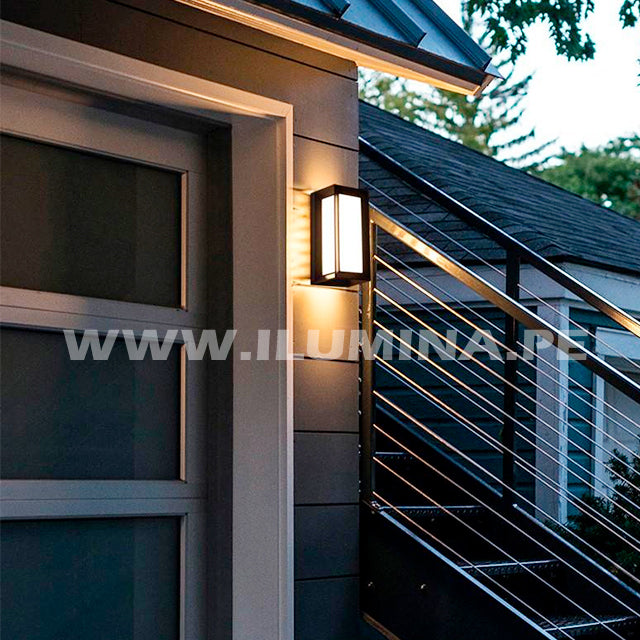 LÁMPARA DE EXTERIOR URSULA BLACK LED 18W LUZ CÁLIDA