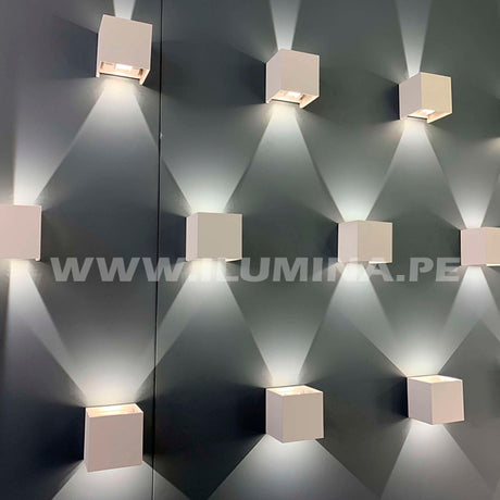 LÁMPARA DE EXTERIOR CUBE LED WHITE 6W LUZ CÁLIDA