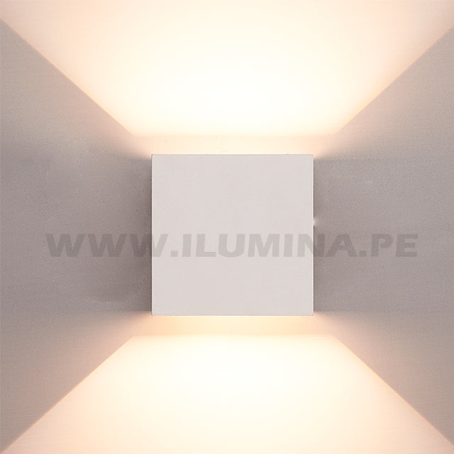 LÁMPARA DE EXTERIOR CUBE LED WHITE 6W LUZ CÁLIDA