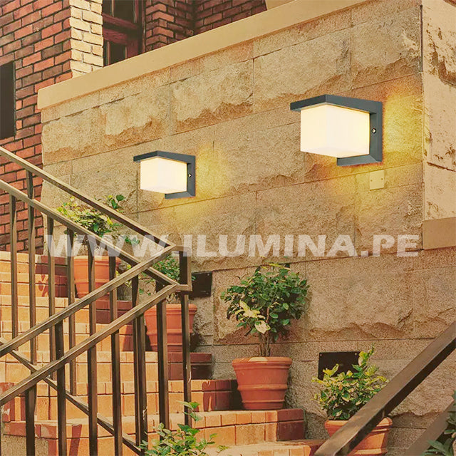 LÁMPARA DE EXTERIOR NOREL BLACK LED 10W LUZ CÁLIDA