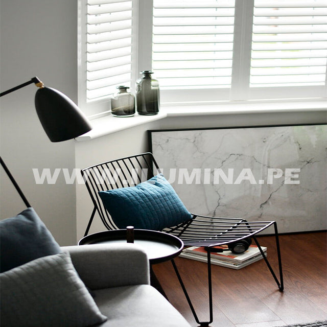 LÁMPARA DE PIE MINIMALISTA CARINA BLACK LED