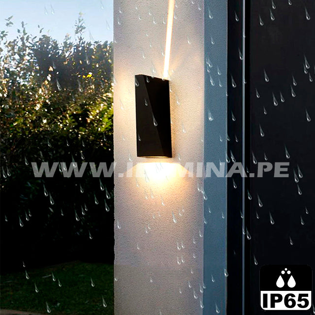 LÁMPARA DE EXTERIOR LAURA BLACK LED LUZ CÁLIDA