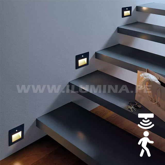 SPOT LUZ GUÍA DE PASO DE ESCALERA LED 3W SIMETRICA BLANCO CON SENSOR DE MOVIMIENTO LUZ CÁLIDA