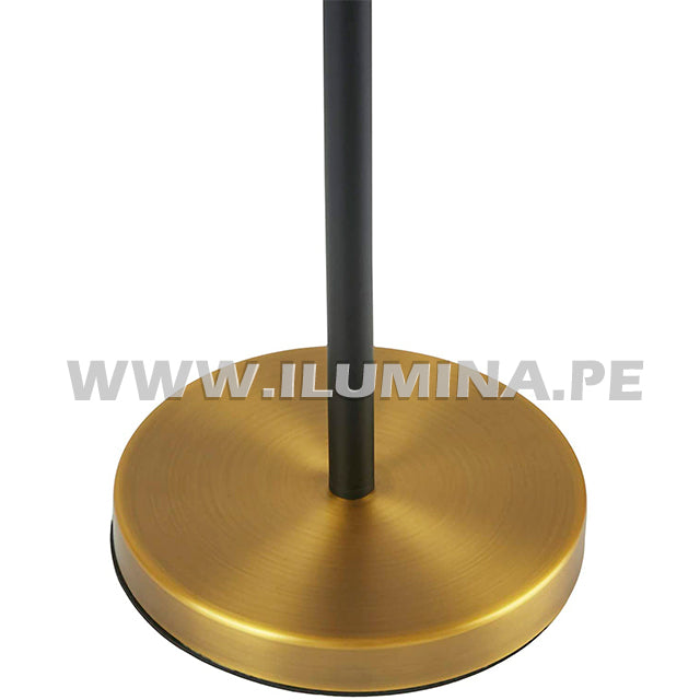 LÁMPARA DE PIE LINEAL BLACK ALMA - SIN FOCO