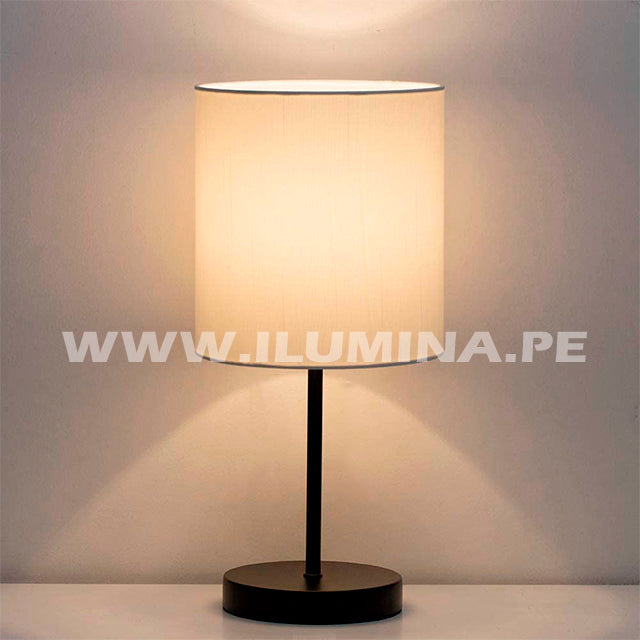 LÁMPARA DE MESA BLACK MARIANA