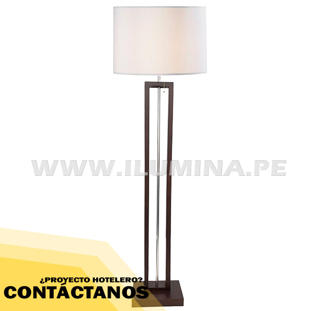 LÁMPARA DE PIE DE MADERA TALIA